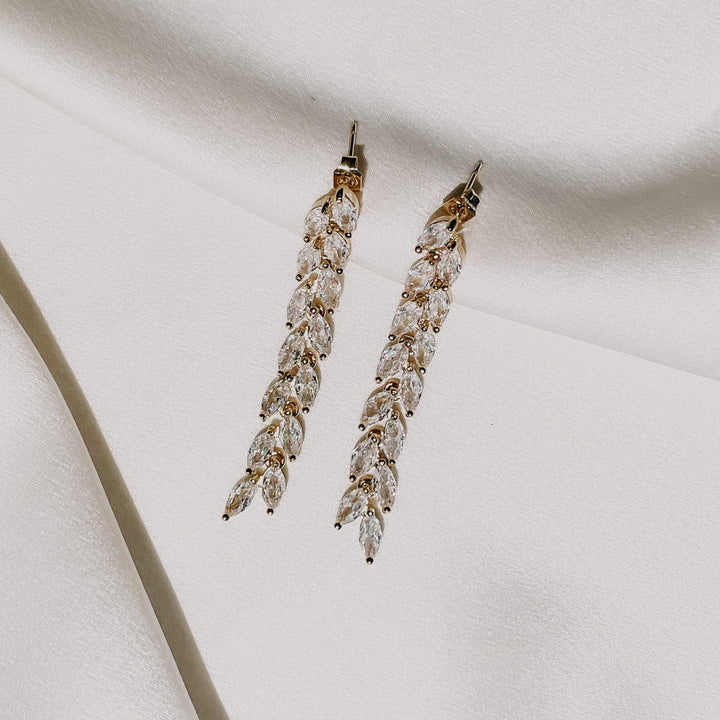 Cleo Earrings-Earrings-HEYMAEVE-Pure Quartz-1